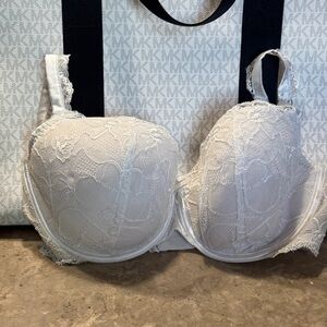 Victoria's Secret White Lace Bra